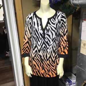 Ala Carte Travel Top